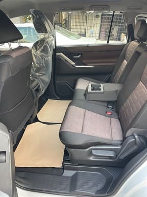 innova hycross car rental bangalore with driver