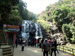 book innova from bangalore to coorg, car hire for coorg from bangalore for 3 days, bangalore to coorg taxi one way, bangalore airport to coorg distance, coorg taxi rates, taxi service for bangalore to coorg, bangalore to coorg tempo traveller, bangalore to coorg by car distance, 